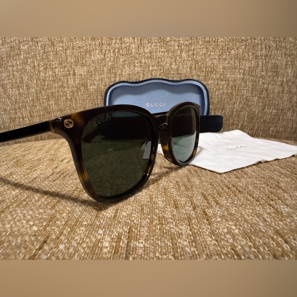 Authentic GUCCI Square Acetate Sunglasses w/ Interlocking G’s Havana GG0154SA - Picture 4 of 12